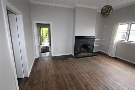Photo of property in 27 Glenview Road, Glen Eden, Auckland, 0602