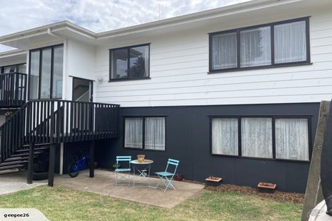 Photo of property in 72a Borich Road, Sunnyvale, Auckland, 0612