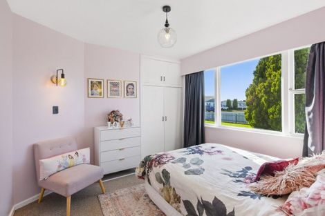 Photo of property in 2 Weld Street, Levin, 5510