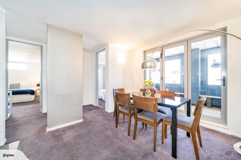 Photo of property in 8u6b Lipman Street, Mount Victoria, Wellington, 6011