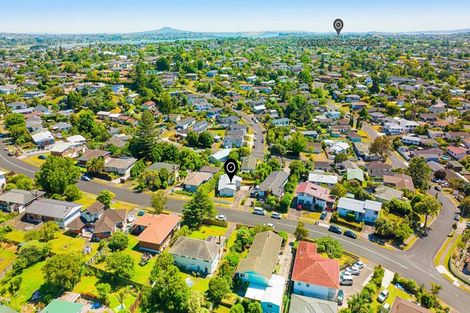 Photo of property in 33 Riverhills Avenue, Pakuranga Heights, Auckland, 2010