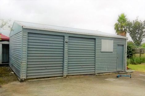 Photo of property in 27 Statesman Street, Henderson, Auckland, 0612