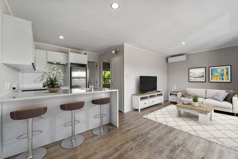 Photo of property in 3/420a Hibiscus Coast Highway, Orewa, 0931