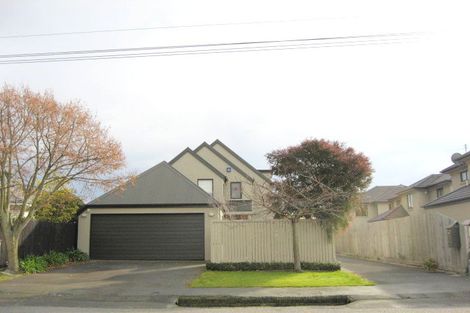 Photo of property in 55 Hawkesbury Avenue, St Albans, Christchurch, 8014