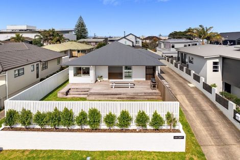 Photo of property in 60a Campbell Road, Mount Maunganui, 3116