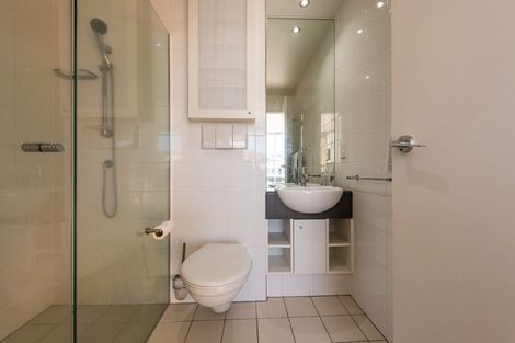 Photo of property in Sanctum Apartment, 10 Ebor Street, Te Aro, Wellington, 6011
