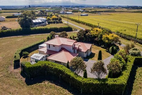 Photo of property in 111 Ohangai Road, Normanby, Hawera, 4675