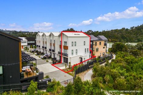 Photo of property in 15 Patrol Lane, Hobsonville, 0616