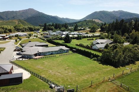 Photo of property in 3/3 Keats Place, Hanmer Springs, 7334