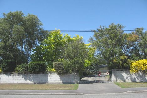 Photo of property in 28 Sylvia Street, Parklands, Christchurch, 8083