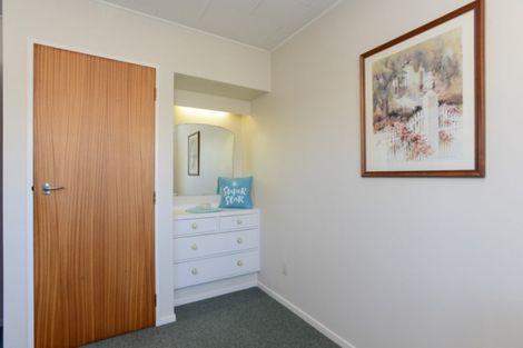 Photo of property in 1/405 Terrace Road, Parkvale, Hastings, 4122