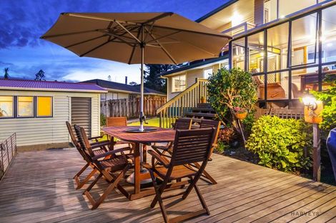 Photo of property in 23 Lemnos Place, Titirangi, Auckland, 0604