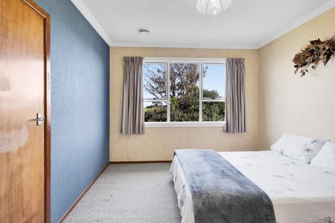 Photo of property in 2775 Eltham Road, Te Kiri, Opunake, 4682