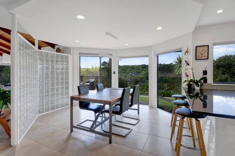 Photo of property in 371b Mangorei Road, Merrilands, New Plymouth, 4312