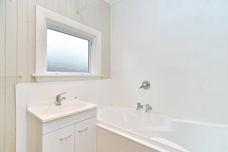 Photo of property in 2/20 Donald Place, St Albans, Christchurch, 8014