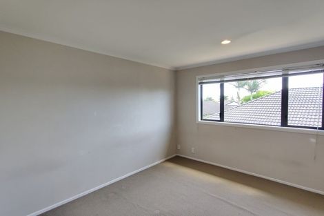 Photo of property in 6 Hampervale Place, Flat Bush, Auckland, 2016