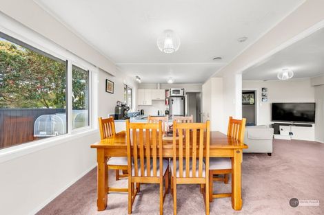 Photo of property in 5 Waiau Close, Kelson, Lower Hutt, 5010