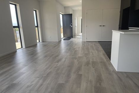 Photo of property in 46 Auranga Drive, Karaka, 2113