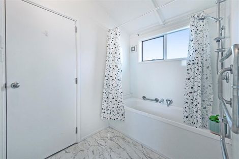 Photo of property in 27a Sheldon Street, Woolston, Christchurch, 8023