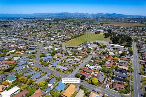 Photo of property in 4 Jacaranda Place, Parklands, Christchurch, 8083