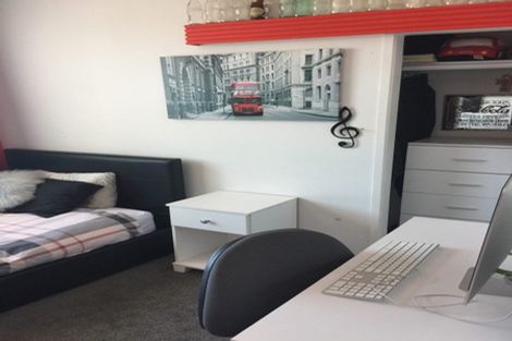 Photo of property in 57 Fairmount Road, Titirangi, Auckland, 0604