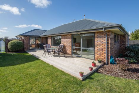 Photo of property in 7 Rochester Crescent, Rolleston, 7614