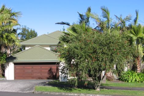 Photo of property in 1 Napa Court, Shamrock Park, Auckland, 2016