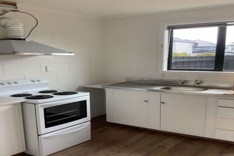 Photo of property in 2/86 Picton Avenue, Riccarton, Christchurch, 8011