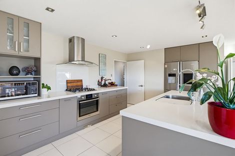 Photo of property in 27 Sovereign Boulevard, Kaiapoi, 7630