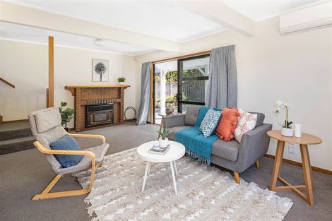 Photo of property in 1a Tralee Place, Johnsonville, Wellington, 6037