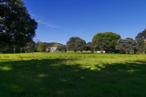 Photo of property in 1852 Pataua Road North, Pataua North, Parua Bay, 0175