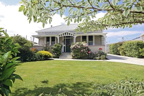 Photo of property in 206 Lascelles Street, Saint Leonards, Hastings, 4120