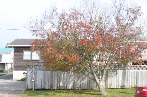 Photo of property in 13a Red Beach Road, Red Beach, 0932