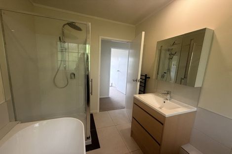 Photo of property in 82 Woodlands Crescent, Browns Bay, Auckland, 0630
