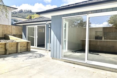 Photo of property in 92a Horoeka Street, Stokes Valley, Lower Hutt, 5019