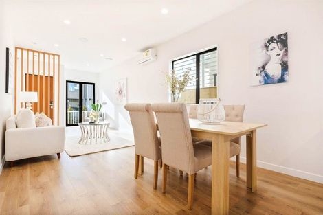 Photo of property in 14 Laquinta Place, Flat Bush, Auckland, 2019