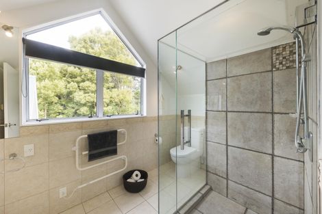 Photo of property in 212 Polson Hill Drive, Aokautere, Palmerston North, 4471