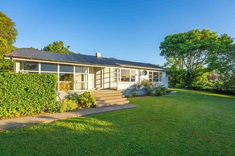 Photo of property in 58 Winara Avenue, Waikanae, 5036