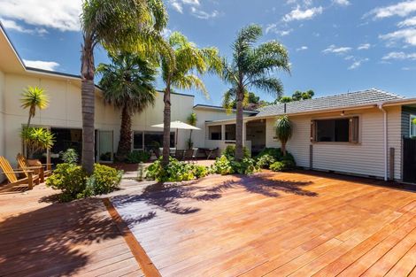 Photo of property in 6 Kohekohe Road, Waikanae, 5036