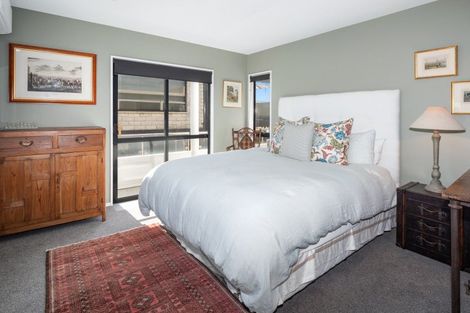Photo of property in 156 Marine Parade, Mount Maunganui, 3116