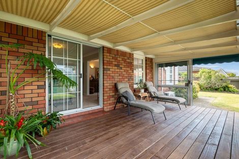 Photo of property in 3/15 Saltburn Road, Milford, Auckland, 0620