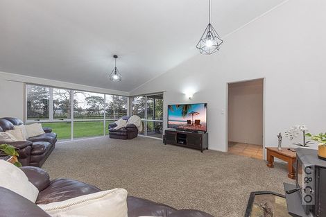 Photo of property in 2246 State Highway 16, Helensville, 0875
