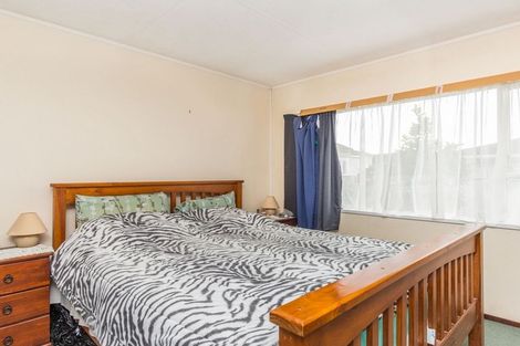 Photo of property in 2/50 Kenderdine Road, Papatoetoe, Auckland, 2025