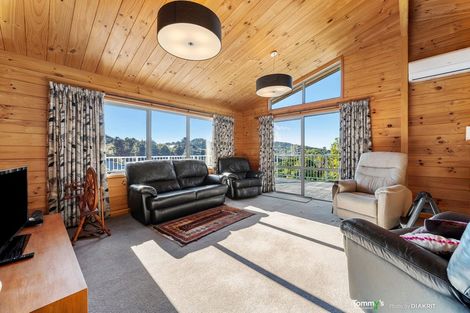 Photo of property in 91 Allington Road, Karori, Wellington, 6012