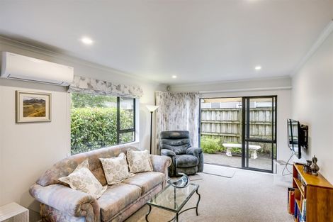 Photo of property in Parkvale Estate, 7/7 Howard Street, Parkvale, Hastings, 4122