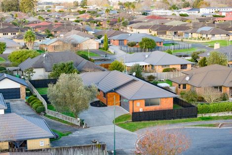 Photo of property in 5 Chancery Close, Hamilton East, Hamilton, 3216