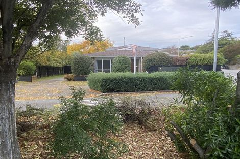 Photo of property in 1/27 Thorrington Road, Cashmere, Christchurch, 8022