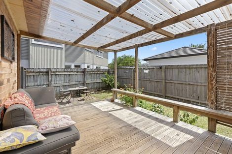 Photo of property in 19 Madill Street, Tuakau, 2121