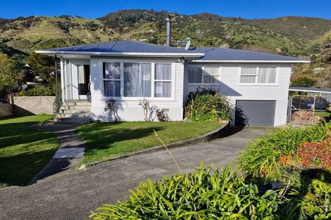 Photo of property in 42 Tui Glen Road, Atawhai, Nelson, 7010