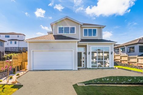 Photo of property in 135 Ormonde Drive, Silverdale, 0932